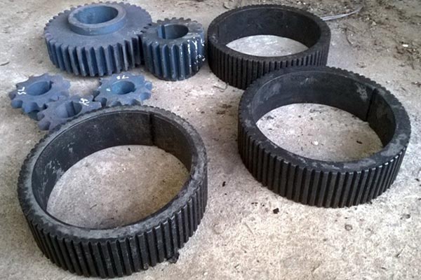 Gia công bánh răng nhựa