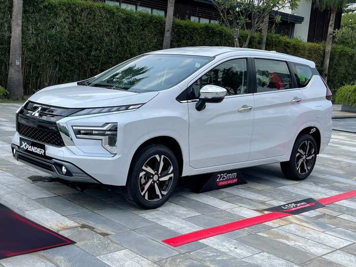 So sánh Xpander eco và premium nên chọn phiên bản nào