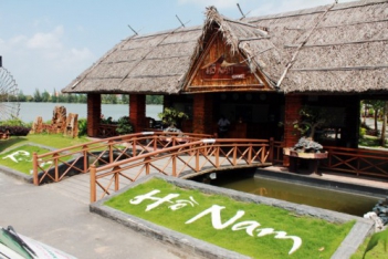 Đến khu du lịch Hồ Nam du lịch cùng người thân - Làm đẹp