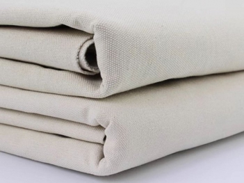 Đặc điểm và ứng dụng phổ biến của vải canvas trắng là gì?