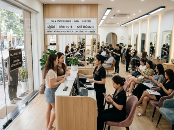 Mô hình walk-in salon có ưu điểm và hạn chế gì?